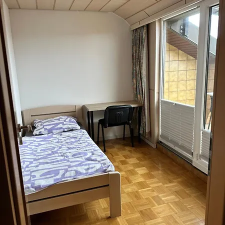 Neureut Living Pensión