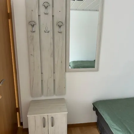 Neureut Living Pensión